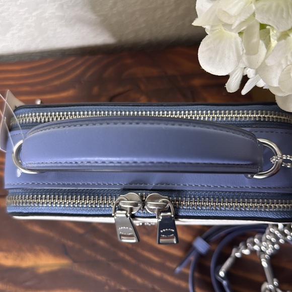 Disney X Coach Cinderella Crossbody Box Bag Purse NWT - Picture 12 of 15